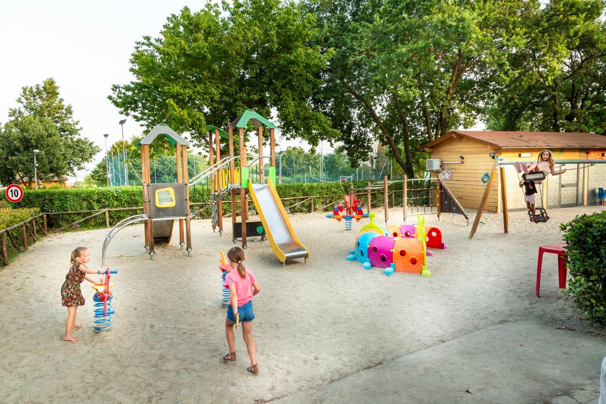 Hu I Pini Village Fiano Romano Εξωτερικό φωτογραφία